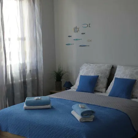 Apartment Maritime